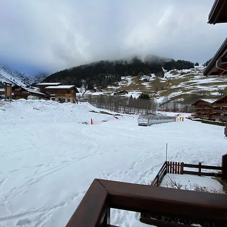 Pied Des Pistes, 5 Personnes, 1 Coin Montagne - Pl1e *